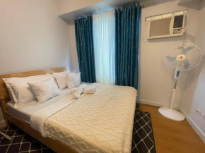 8 Adriatico- 1 Bedroom Condo with Balcony in Ermita near the US Embassy and PGH